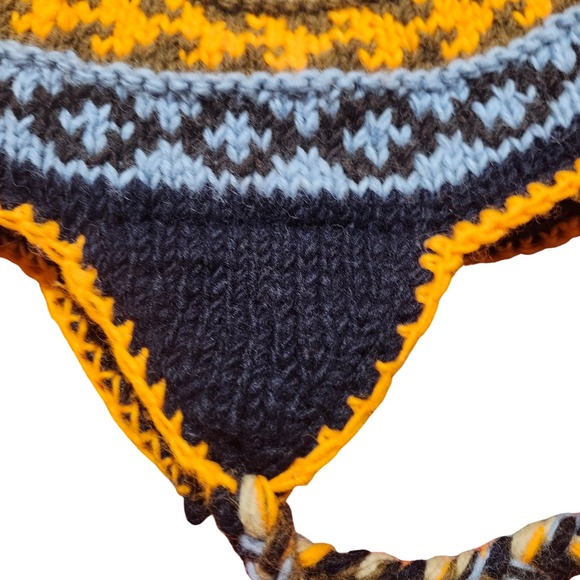 Handmade Wool Mohawk Beanie Hat with Tassels and Ear Flaps Made in Nepal - Picture 4 of 9